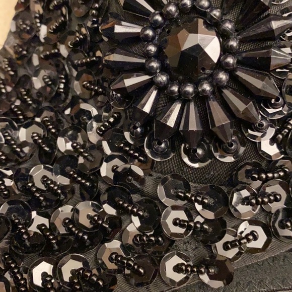 Never worn sequence bra - Picture 3 of 5